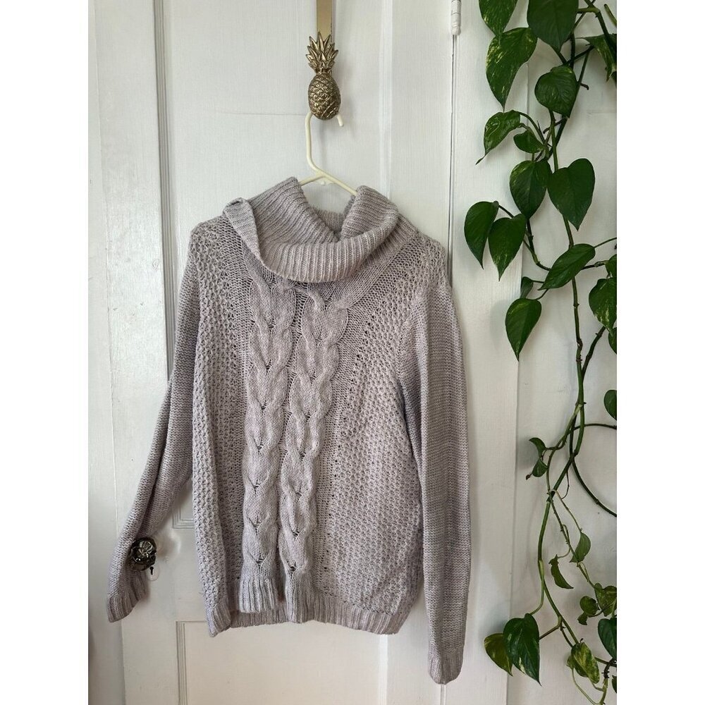 ELLE women’s size X – large long sleeve sweater